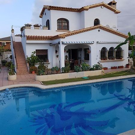 Da Vinci Room Villa Blanca กัมบริลส์ ภายนอก รูปภาพ