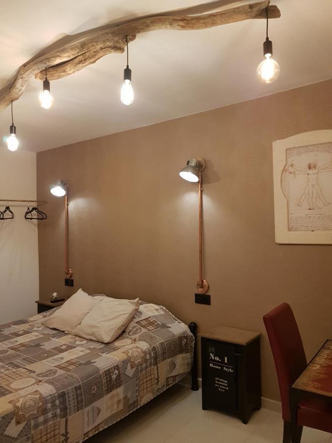 Da Vinci Room Villa Blanca กัมบริลส์ ภายนอก รูปภาพ