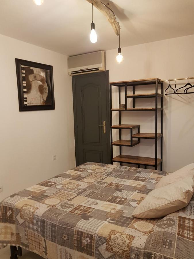 Da Vinci Room Villa Blanca กัมบริลส์ ภายนอก รูปภาพ